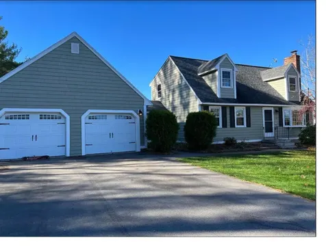 33 Riverwood Drive York ME 03909