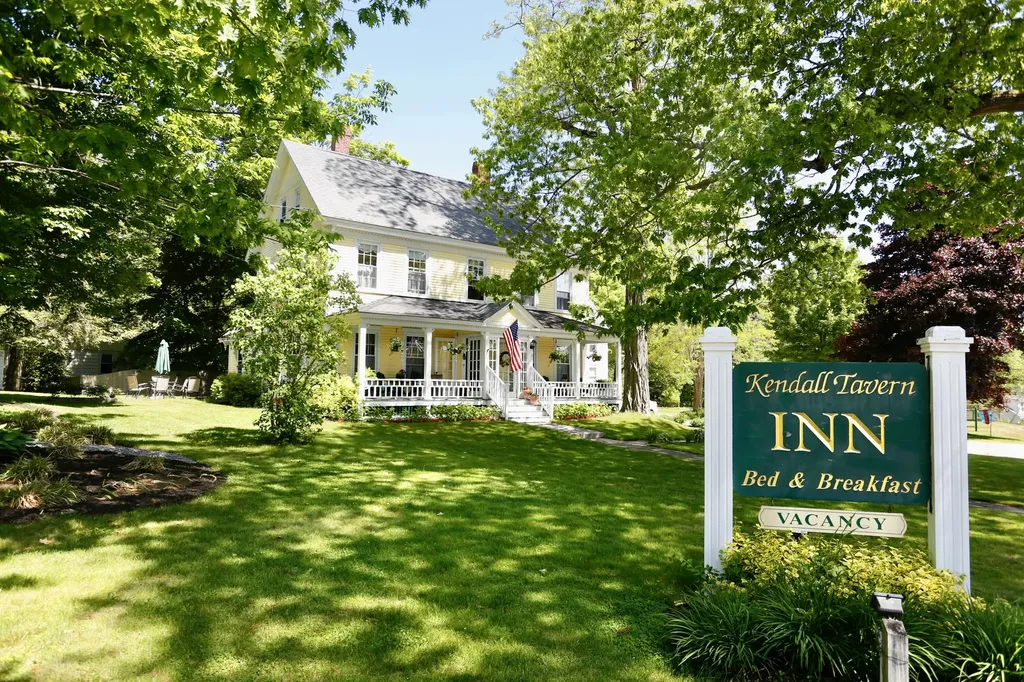 213 Main Street Freeport ME 04032