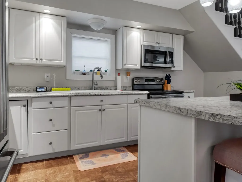 8 S Chestnut Street Augusta ME 04330