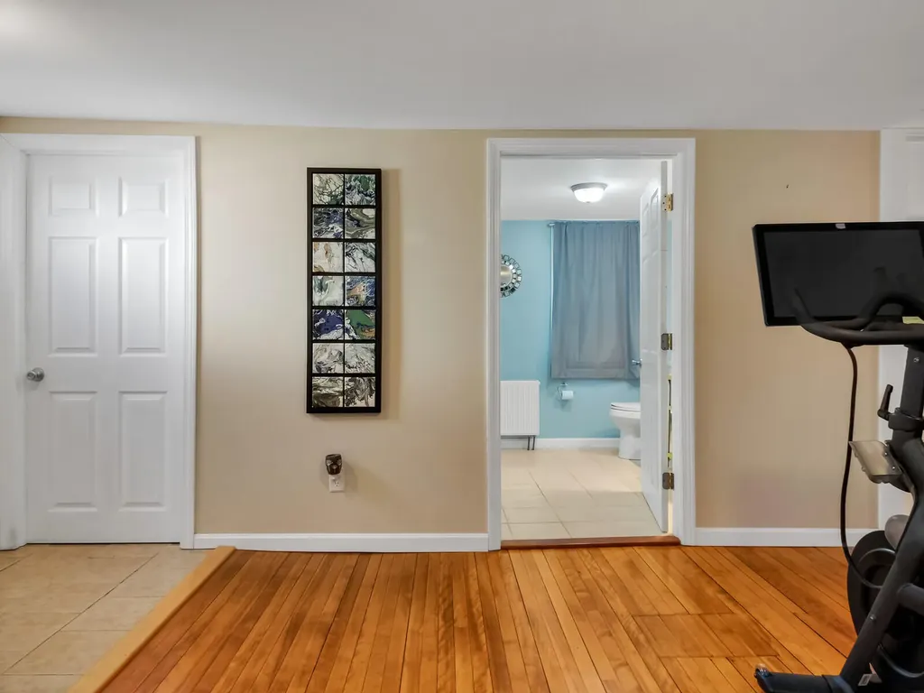 8 S Chestnut Street Augusta ME 04330
