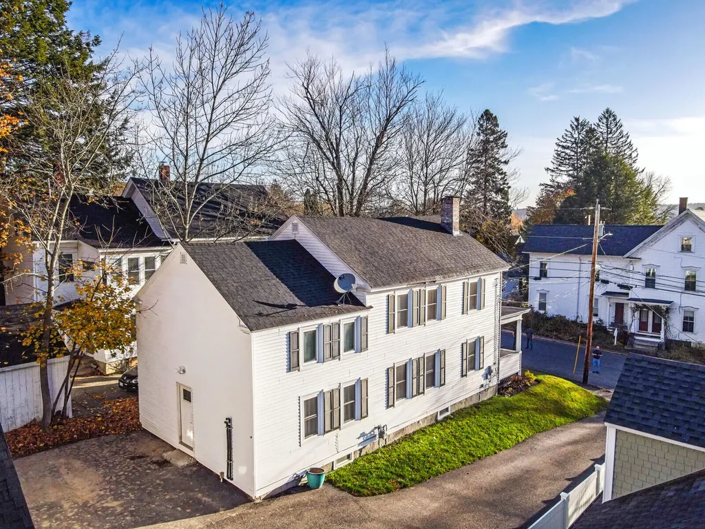 8 S Chestnut Street Augusta ME 04330