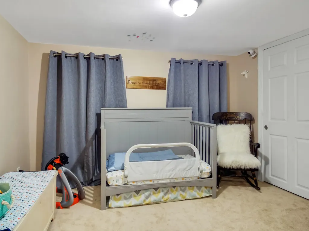 8 S Chestnut Street Augusta ME 04330