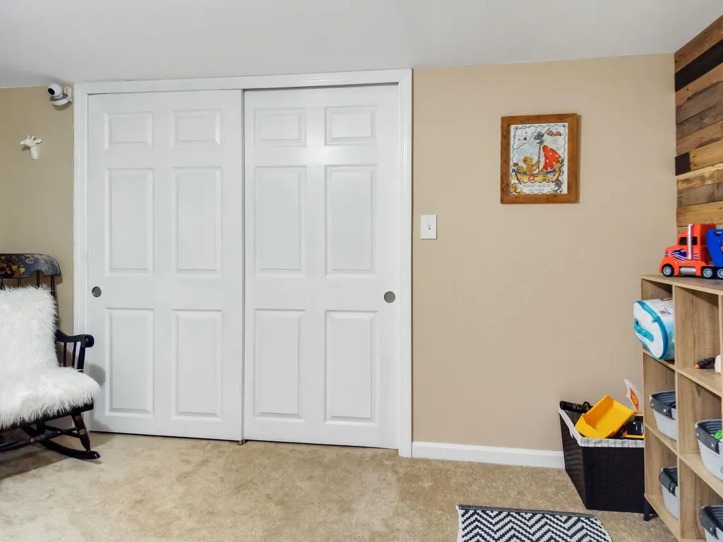 8 S Chestnut Street Augusta ME 04330