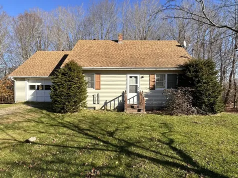 21 Atkinson Road Charleston ME 04422
