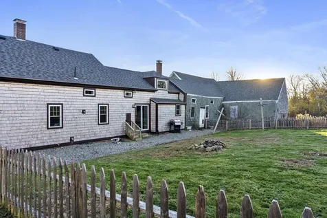1021 Heald Highway Union ME 04862