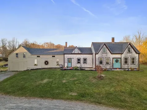 1021 Heald Highway Union ME 04862