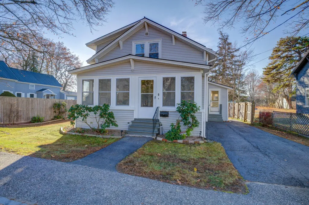 9 Tucker Street Norway ME 04268