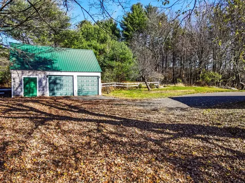 220 South Road Fayette ME 04349