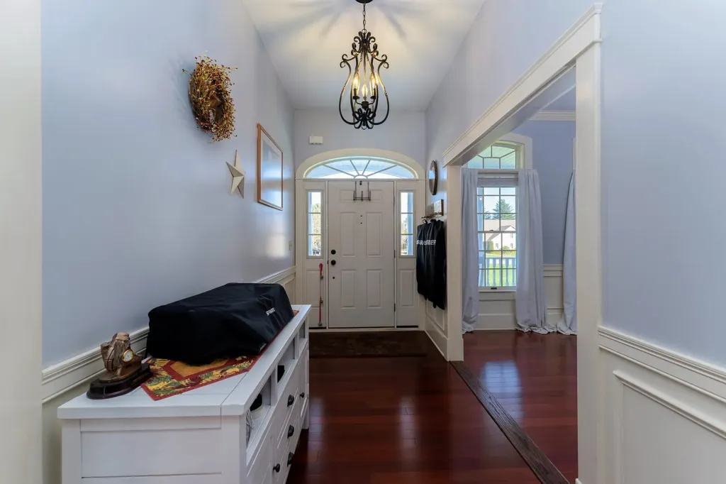 43 Mulberry Lane Oakland ME 04963
