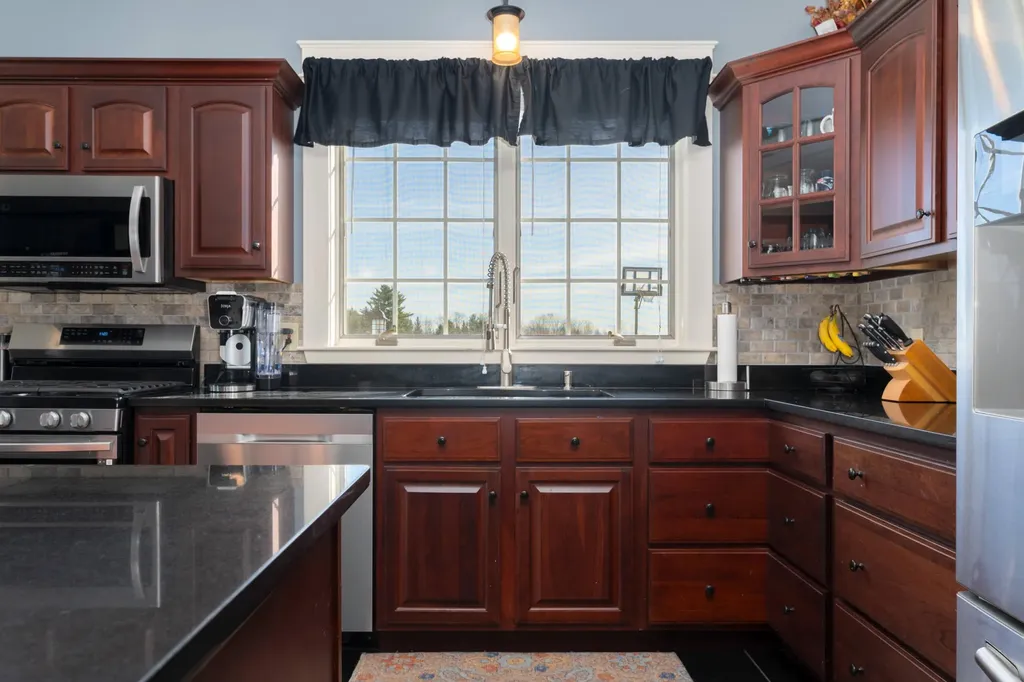 43 Mulberry Lane Oakland ME 04963