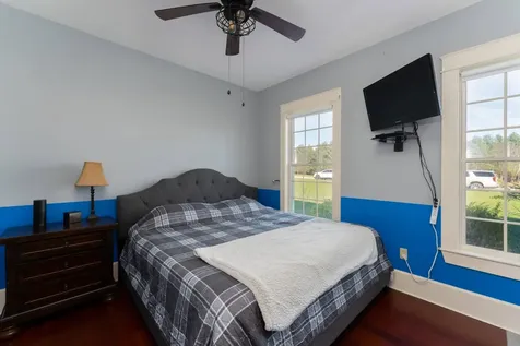 43 Mulberry Lane Oakland ME 04963