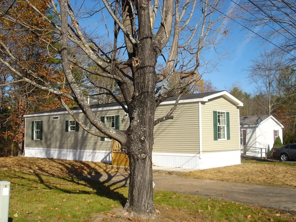 3 Patio Park Lane Gorham ME 04038