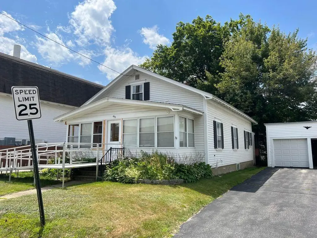 435 Franklin Street Rumford ME 04276