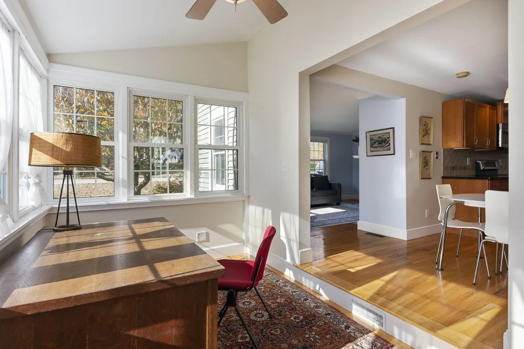 209 Middle Road Falmouth ME 04105
