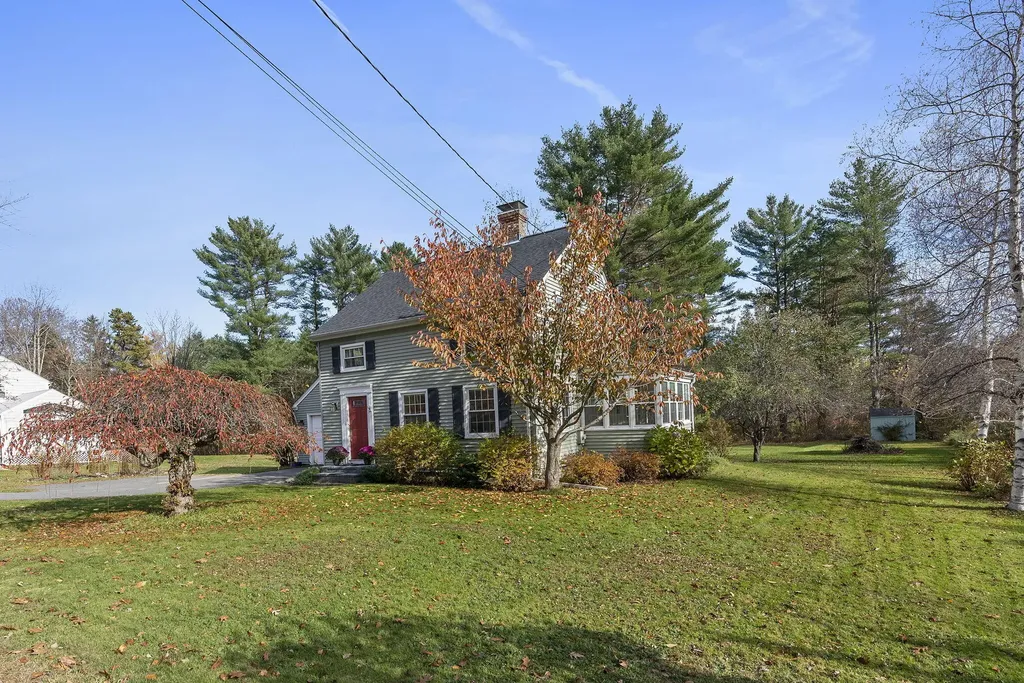 209 Middle Road Falmouth ME 04105