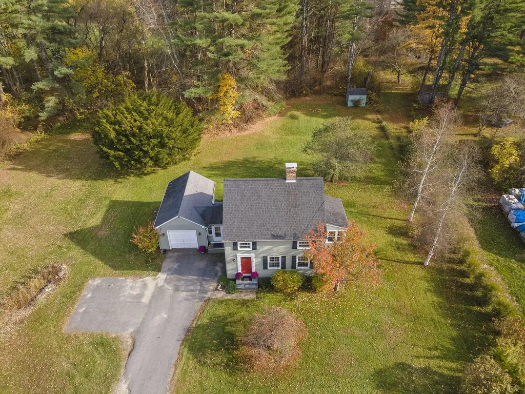 209 Middle Road Falmouth ME 04105
