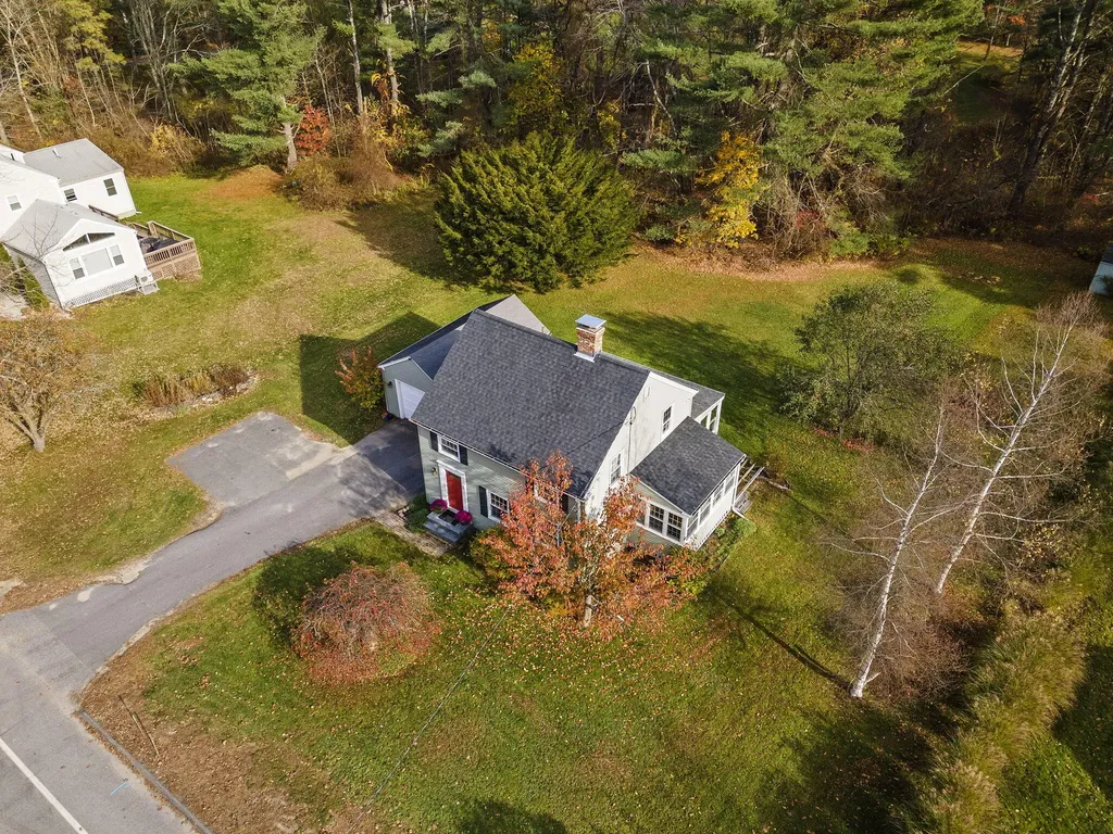 209 Middle Road Falmouth ME 04105