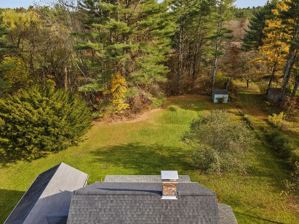 209 Middle Road Falmouth ME 04105