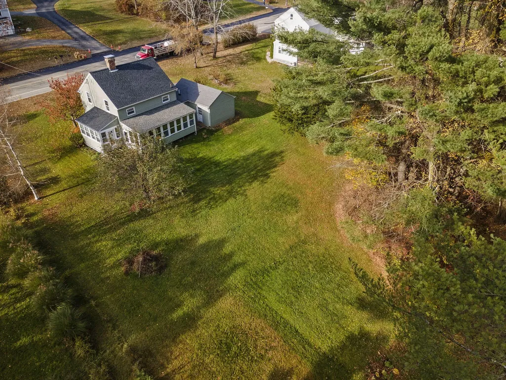 209 Middle Road Falmouth ME 04105