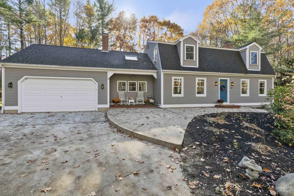 14 Fairway Drive Scarborough ME 04074