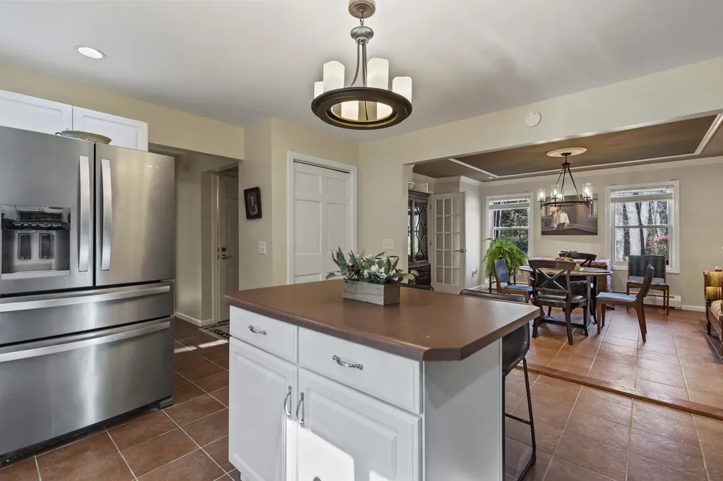 14 Fairway Drive Scarborough ME 04074