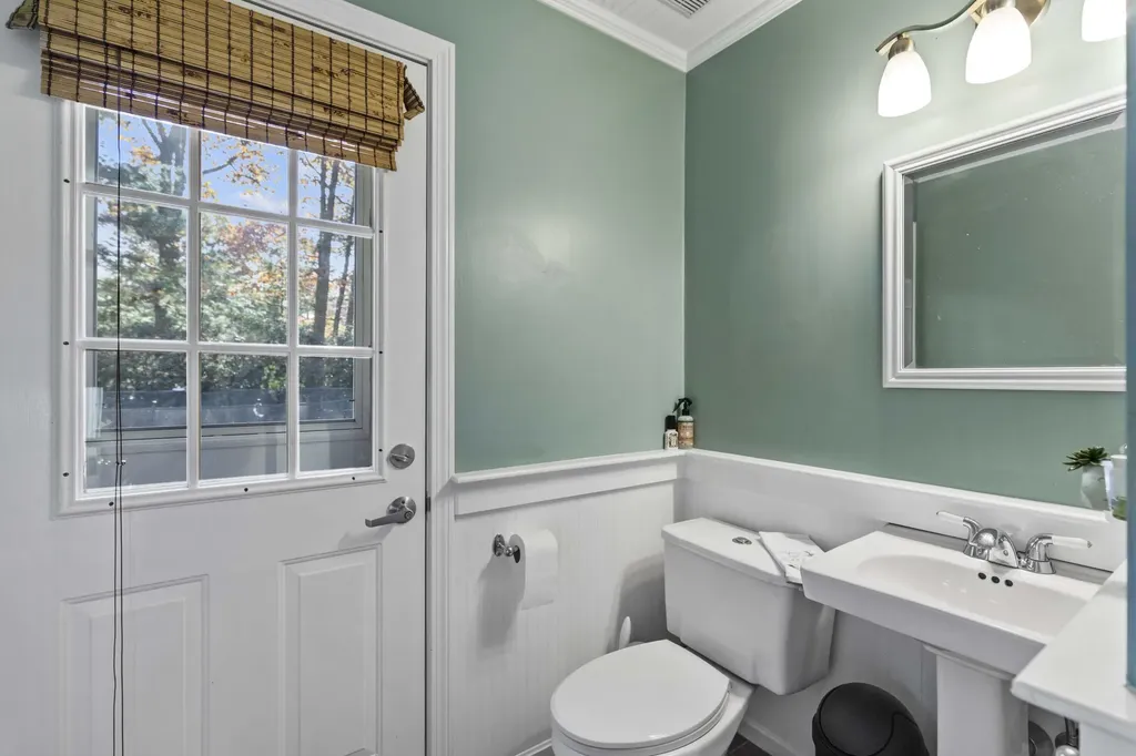 14 Fairway Drive Scarborough ME 04074