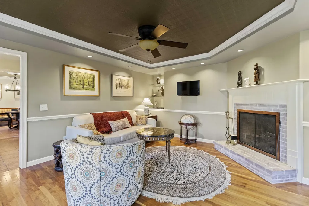 14 Fairway Drive Scarborough ME 04074