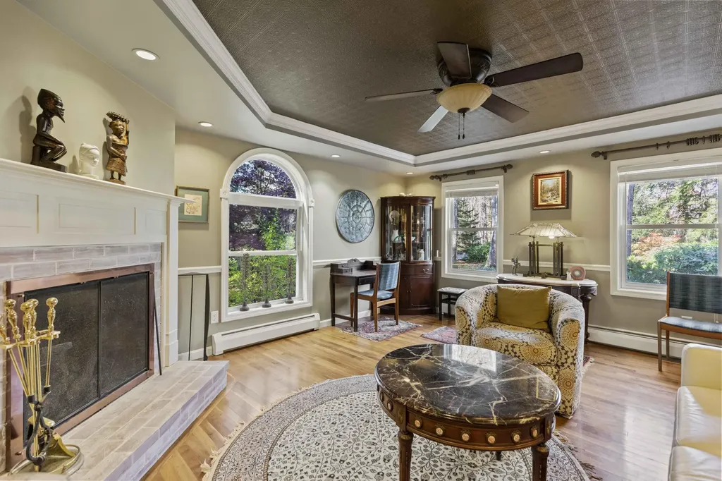 14 Fairway Drive Scarborough ME 04074