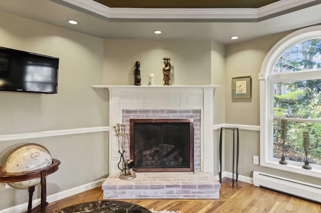 14 Fairway Drive Scarborough ME 04074