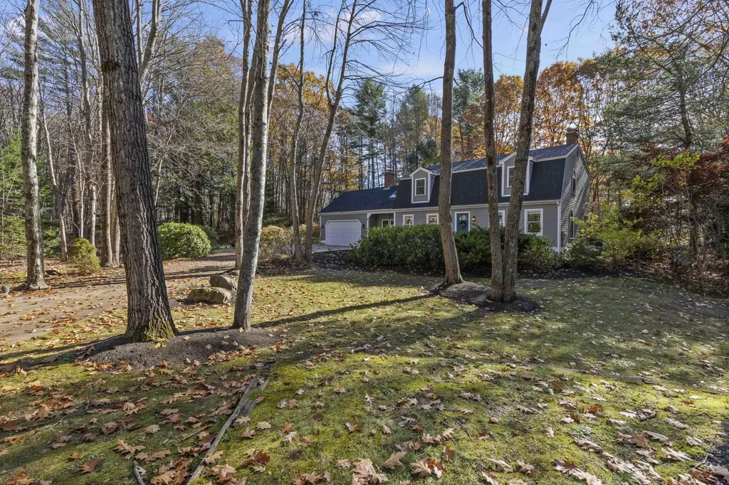 14 Fairway Drive Scarborough ME 04074