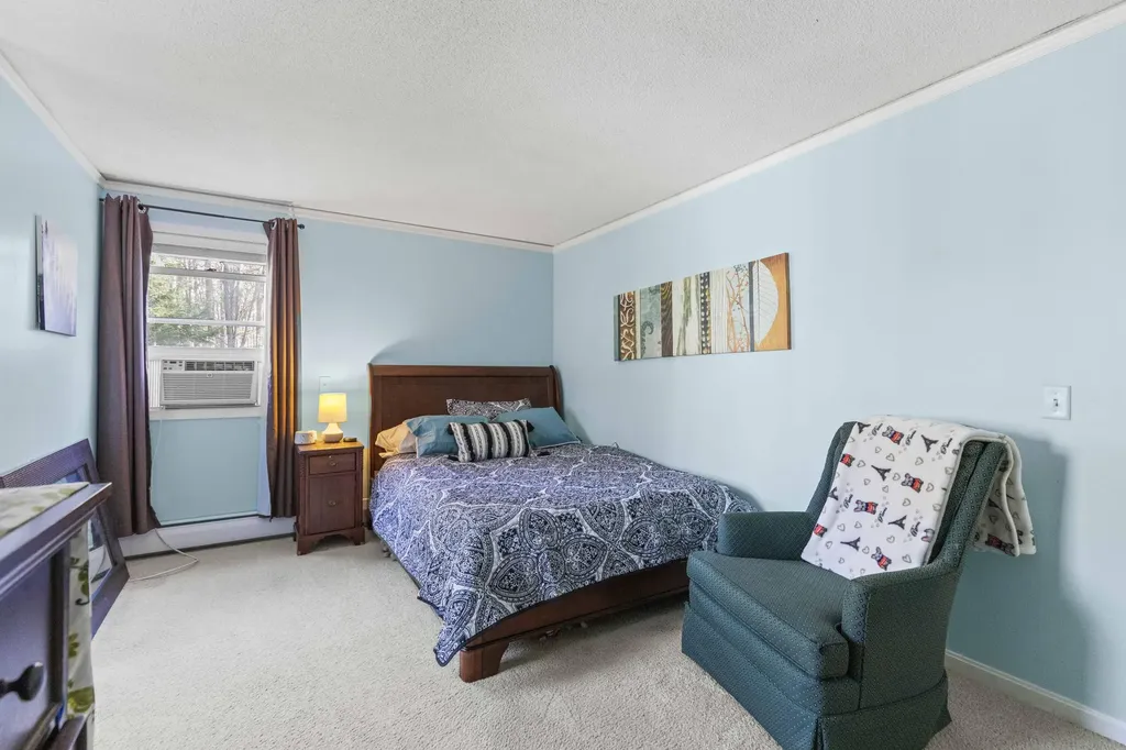 14 Fairway Drive Scarborough ME 04074