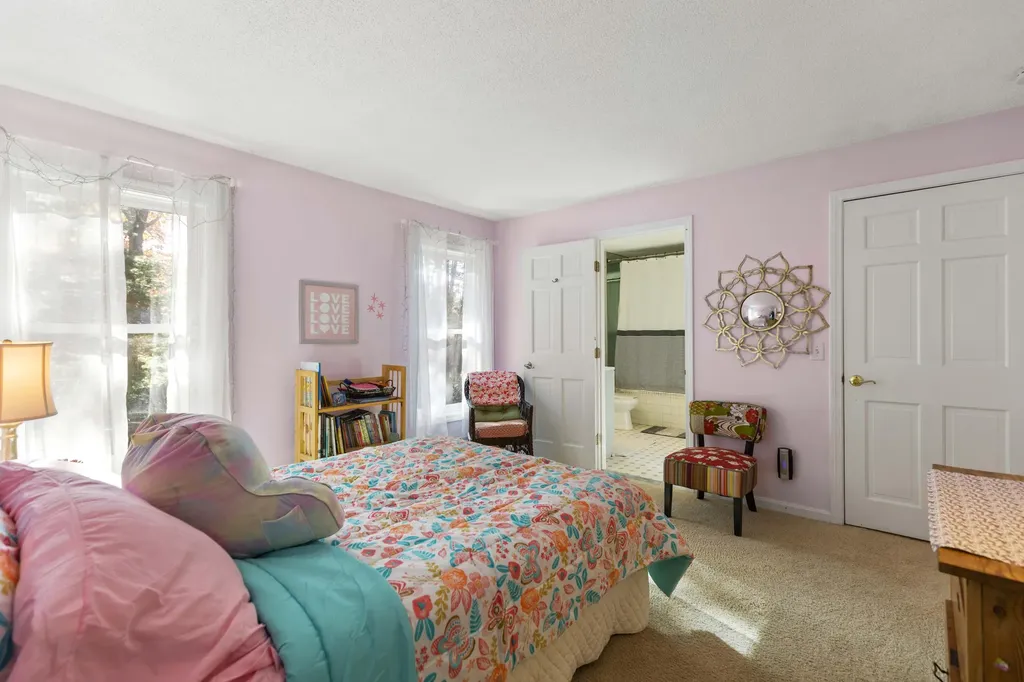 14 Fairway Drive Scarborough ME 04074