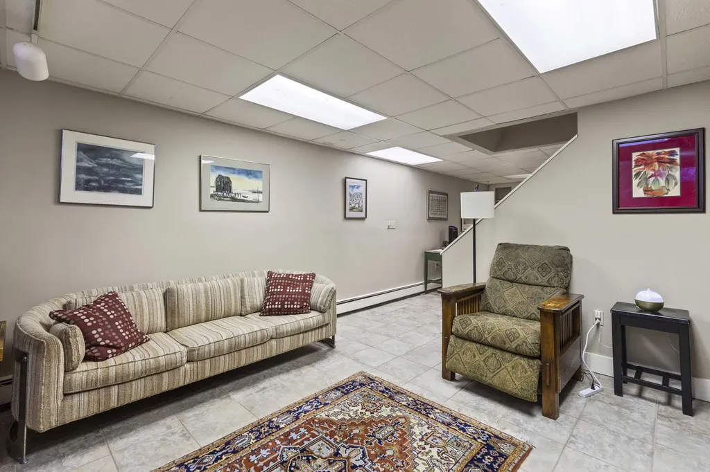 14 Fairway Drive Scarborough ME 04074
