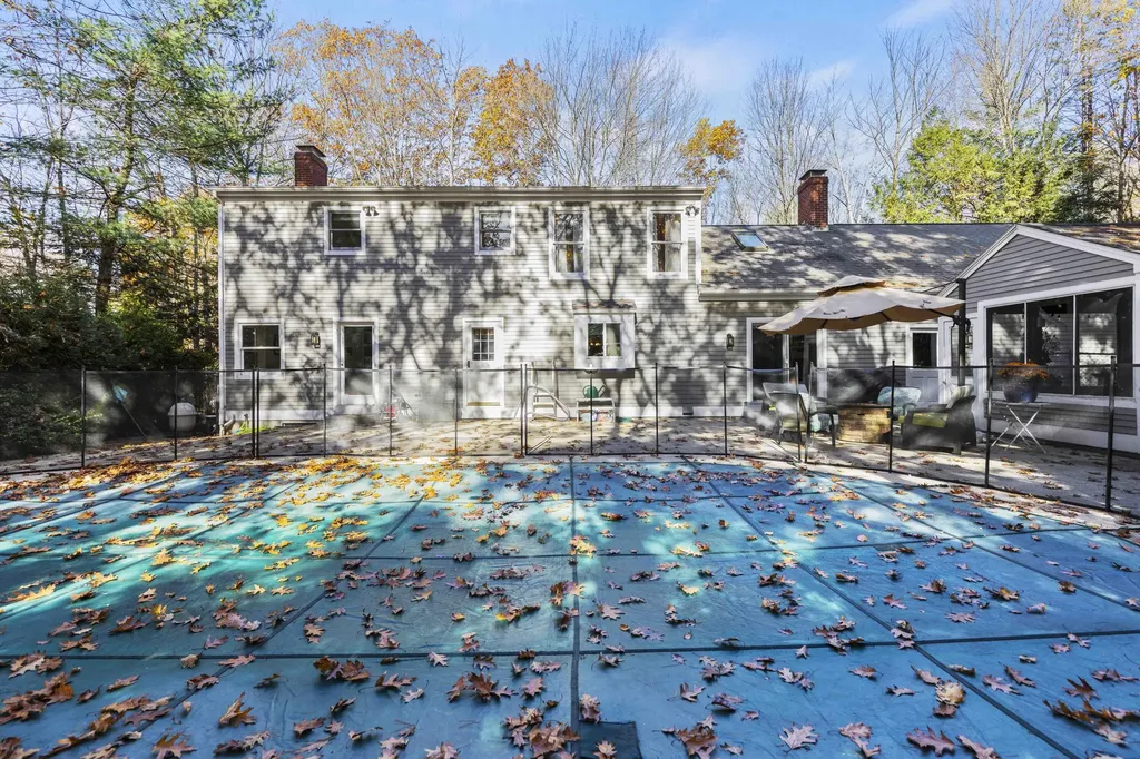 14 Fairway Drive Scarborough ME 04074