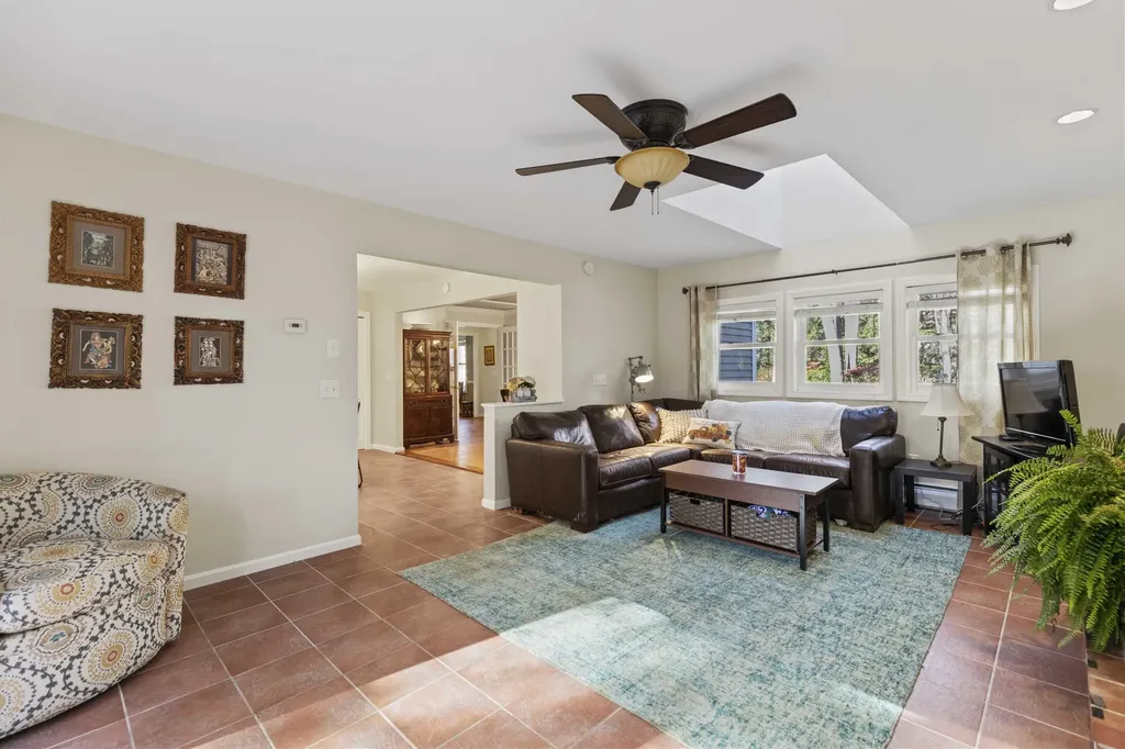 14 Fairway Drive Scarborough ME 04074