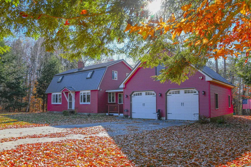 7 Memory Lane Bridgton ME 04009