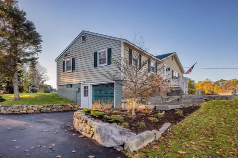 14 Sunset Street Thomaston ME 04861