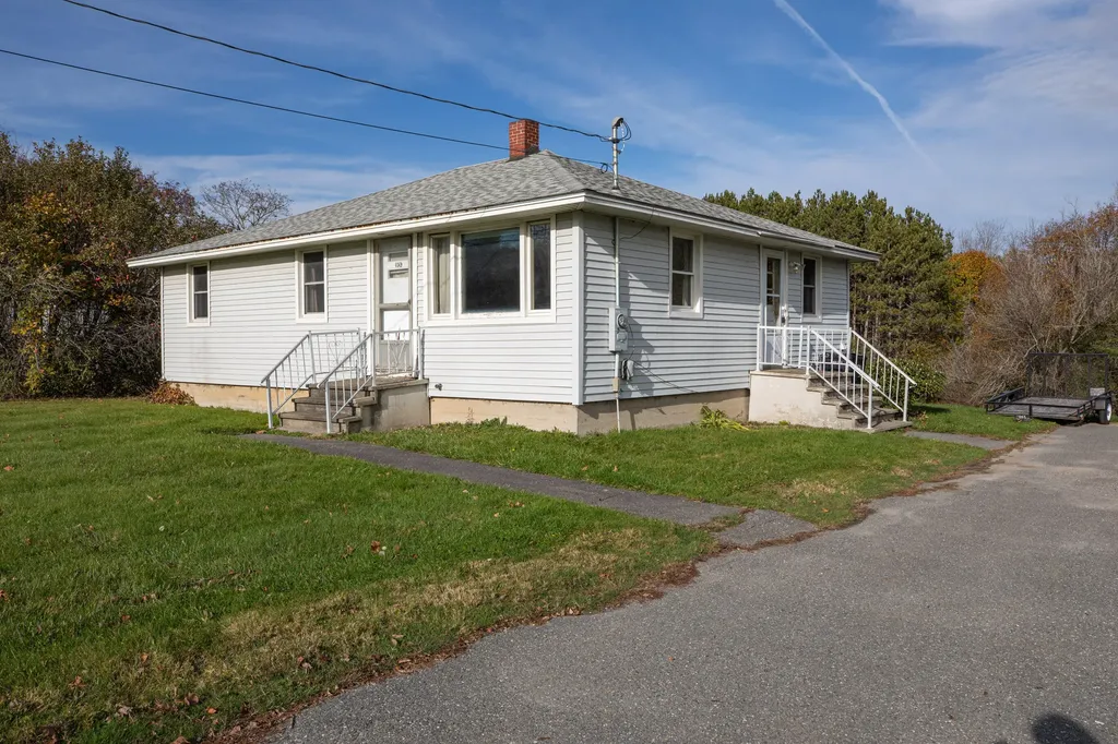 1069 Ohio Street Bangor ME 04401