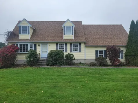 29 Riverwood Drive York ME 03909