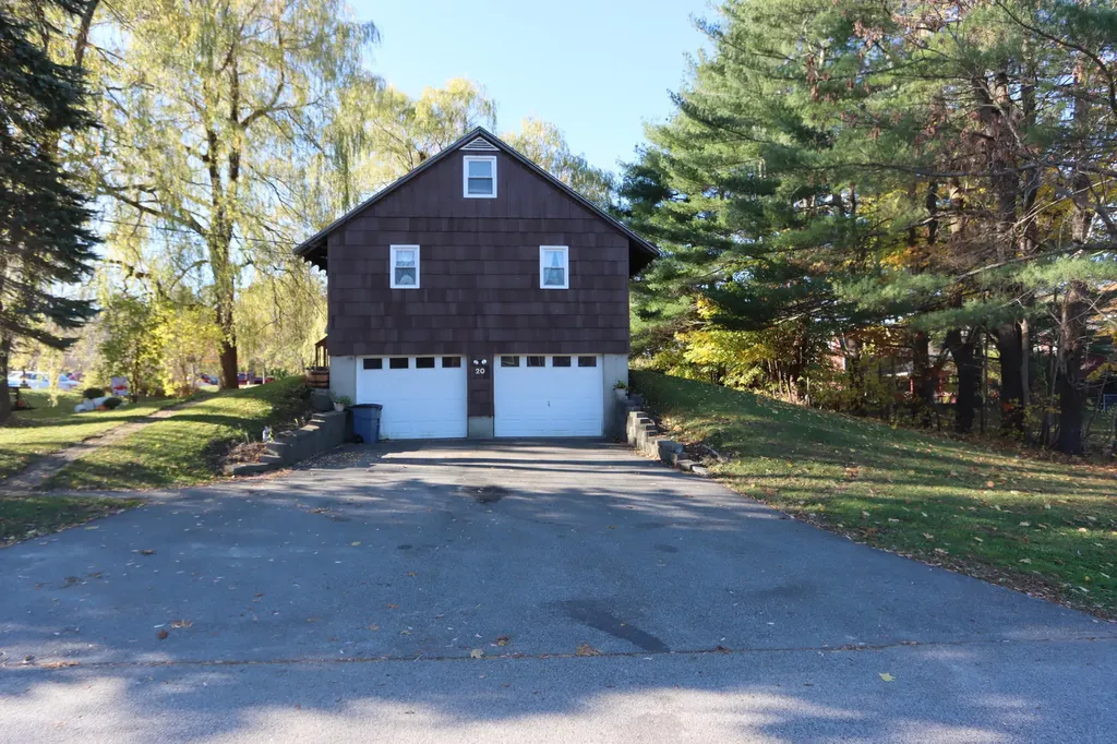 20 Harkins Drive Lewiston ME 04240