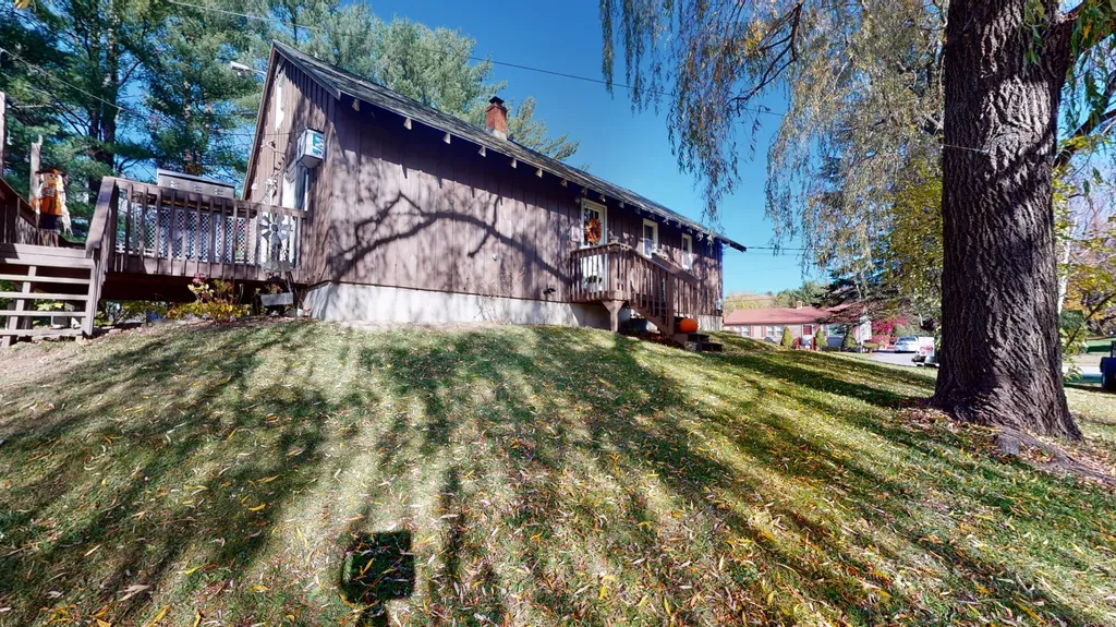 20 Harkins Drive Lewiston ME 04240
