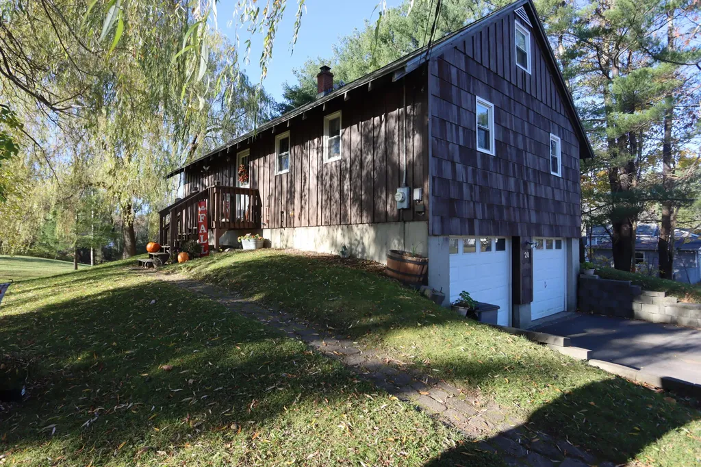 20 Harkins Drive Lewiston ME 04240