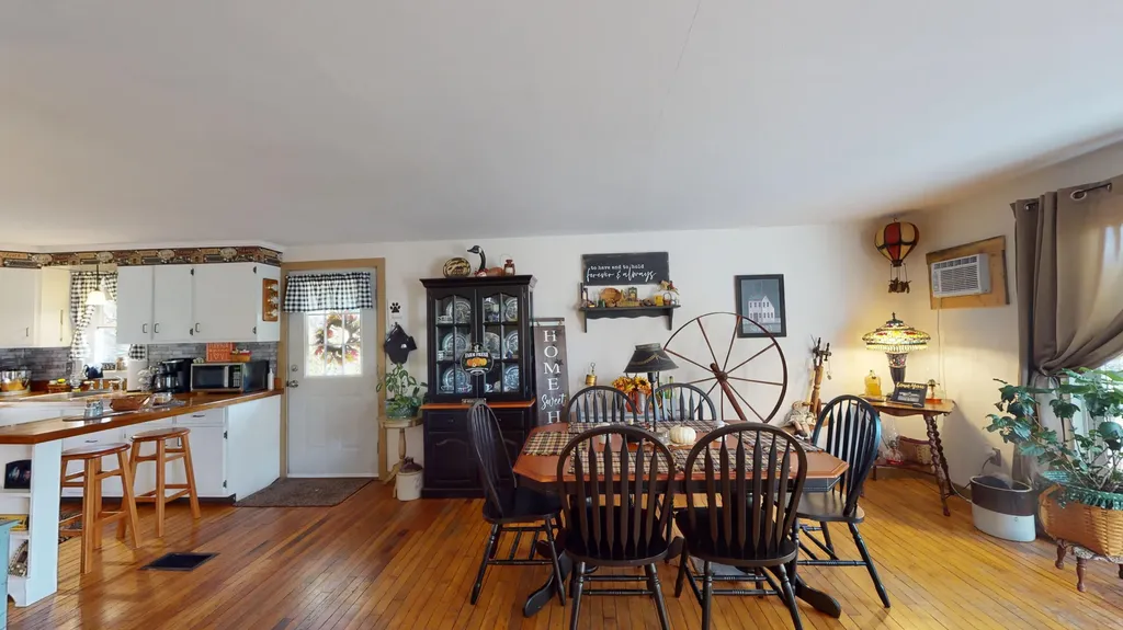 20 Harkins Drive Lewiston ME 04240