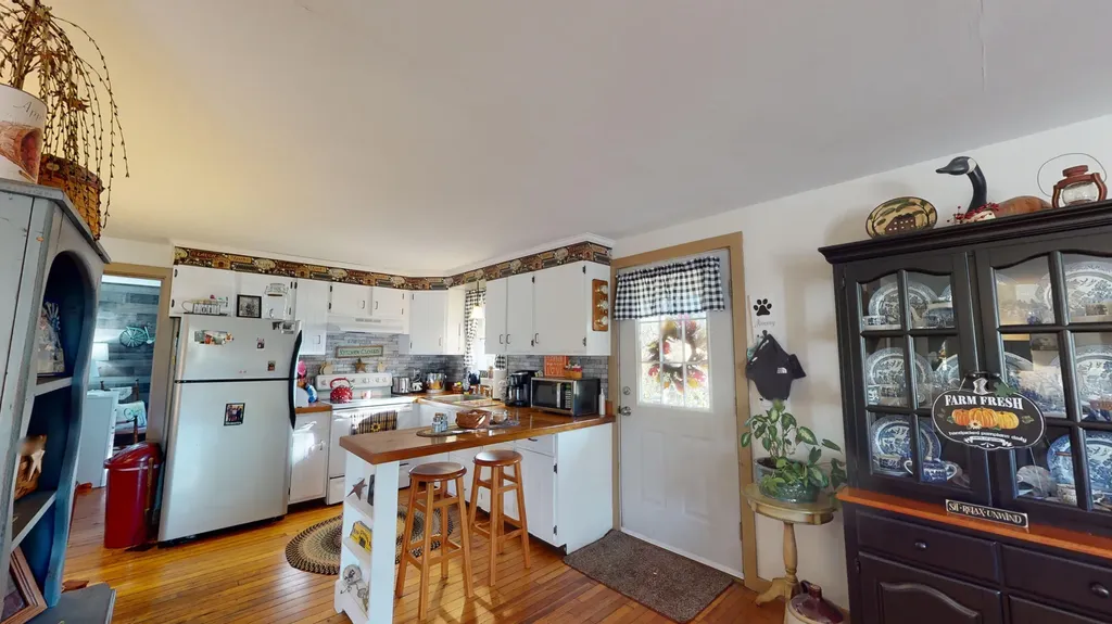 20 Harkins Drive Lewiston ME 04240