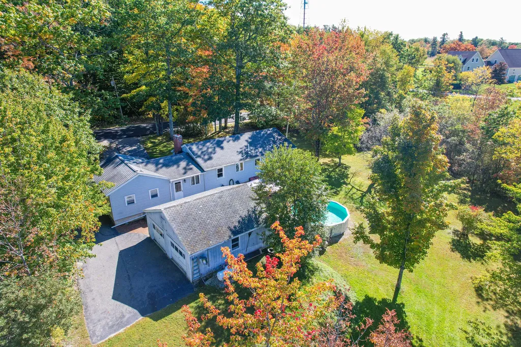 185 Stackpole Road Durham ME 04222