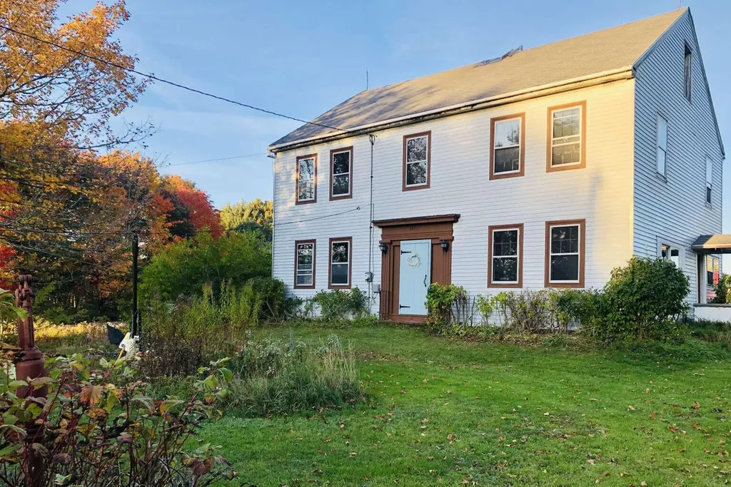 1310 Oyster River Road Warren ME 04864