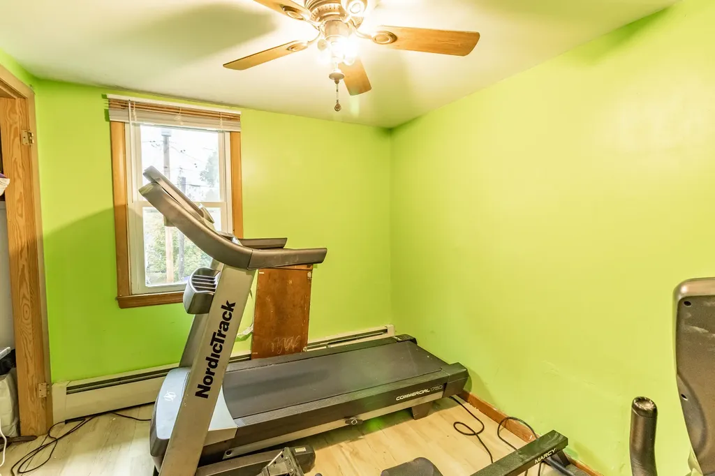 40 Enfield Street Auburn ME 04210