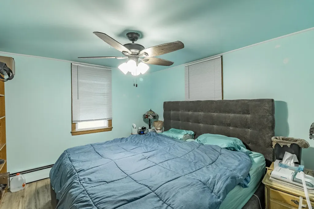 40 Enfield Street Auburn ME 04210