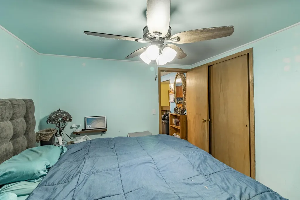 40 Enfield Street Auburn ME 04210