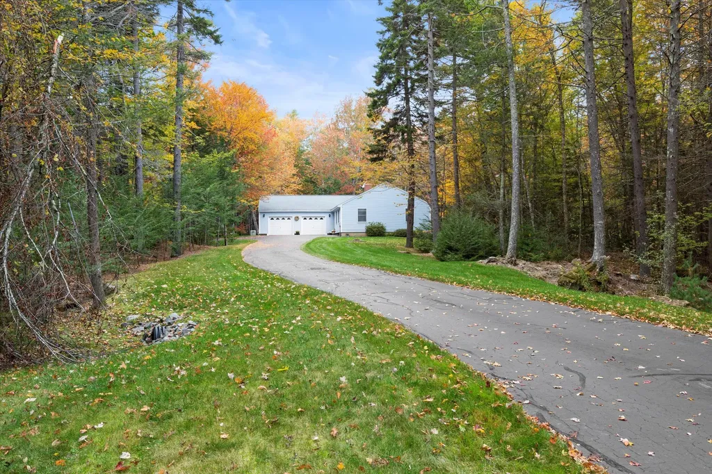 77 Gurnet Landing Road Harpswell ME 04079